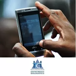 No al cellulare in tasca se sei uomo