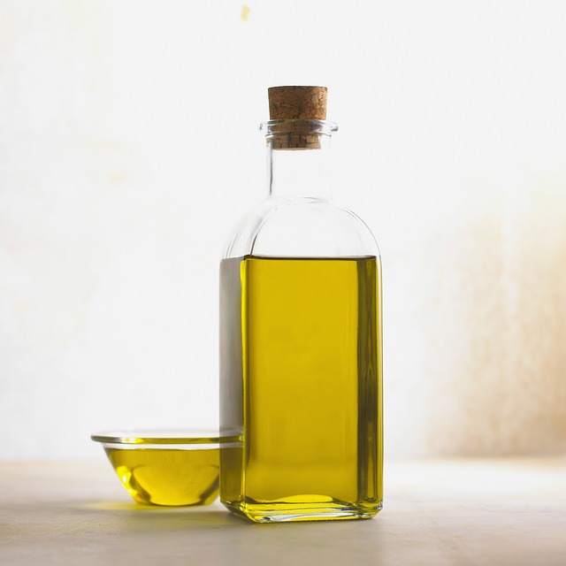 L’olio d’oliva extravergine: vediamone i pregi.