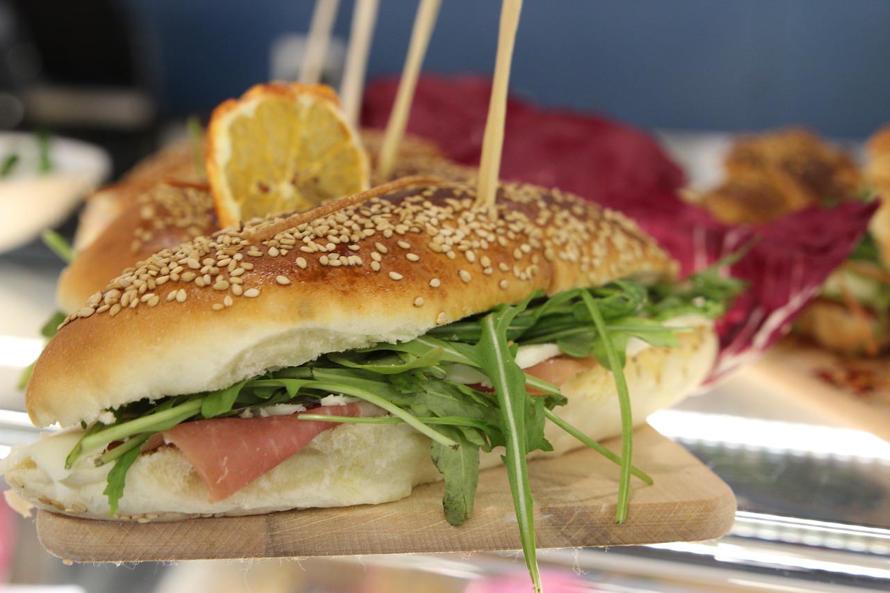 Panino a pranzo? Si, ma attenzione a salumi e formaggi...