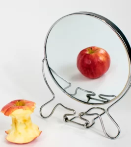 Disturbi Alimentari - HTC Centro Medico Stradella Pavia - Area Benessere Psicologico